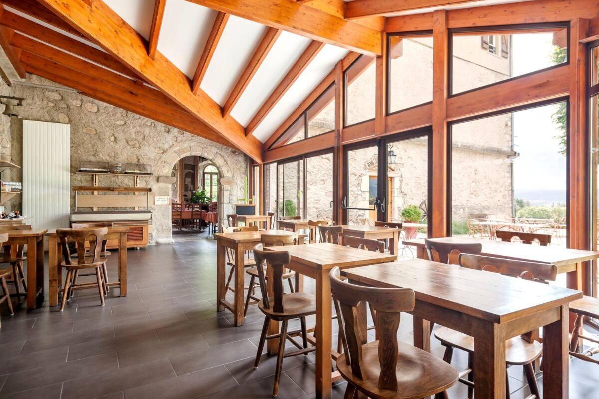 Domaine Le Prieure Hotel Chaumont-le-Bourg ภายนอก รูปภาพ