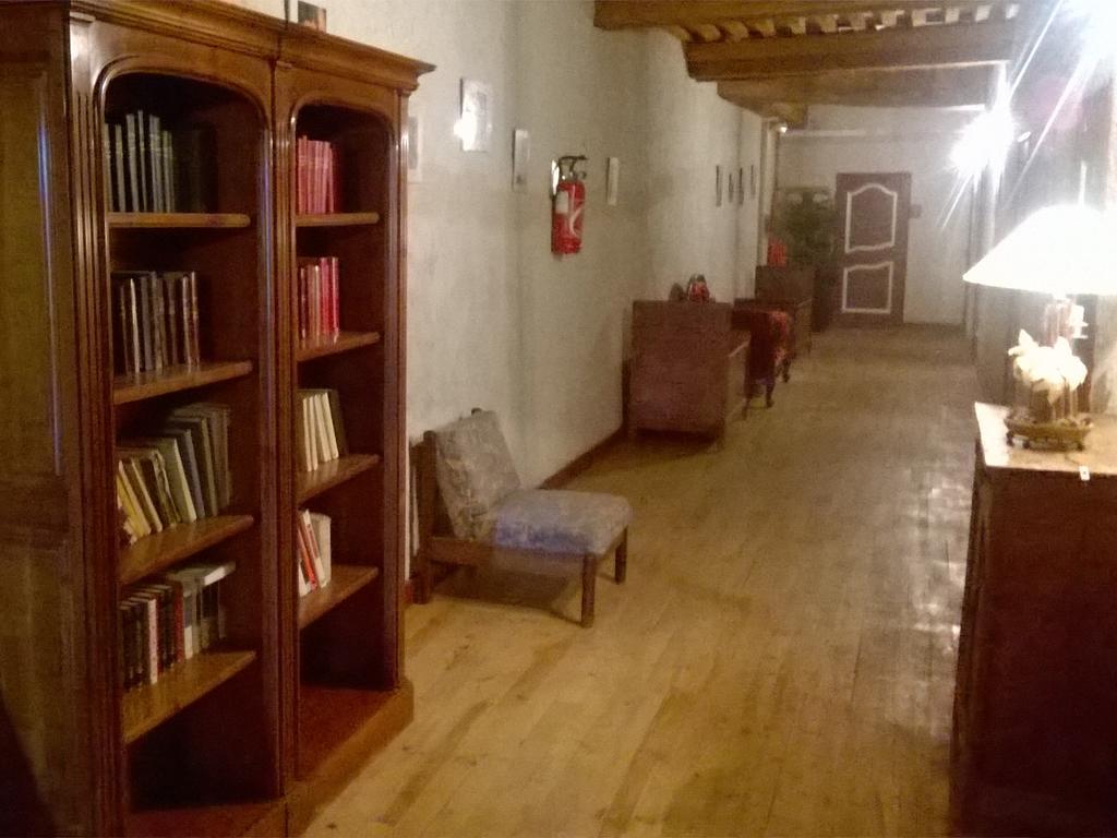 Domaine Le Prieure Hotel Chaumont-le-Bourg ภายนอก รูปภาพ
